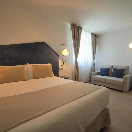 Roc Meler 4*